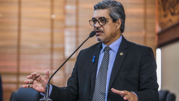 Edvaldo Magalhães defende inclusão dos trabalhadores do Igesac no auxílio alimentação: “se preciso, vou emendar sim”